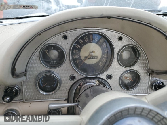 1957 Ford Thunderbird with VIN C7FH382576, listed as a Copart auction lot 75124844 with 22,465 mi miles and Salvage Title. Bid and sale history available at DreamBid. Image 9.