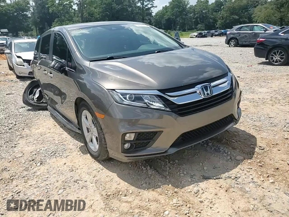 2019 Honda Odyssey EX z VIN 5FNRL6H56KB027113, wystawiony jako Copart lot #64386375 z przebiegiem 101 346 mil mil oraz Nie do naprawy • Non repairable. Historia ofert i sprzedaży dostępna na DreamBid. Obrazek 14.