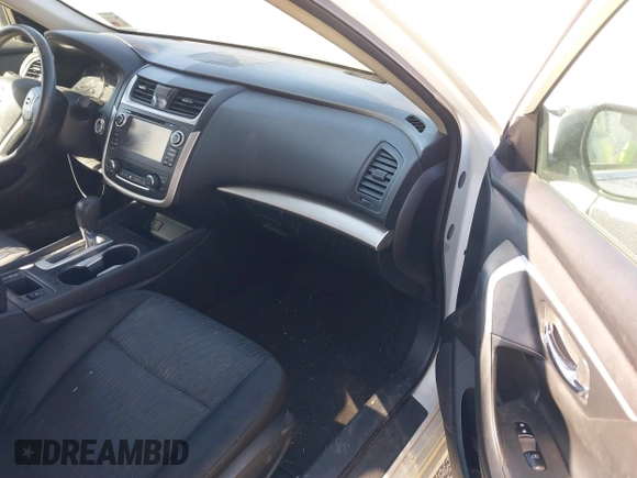 2016 Nissan Altima SR with VIN 1N4AL3AP0GC144770, listed as a IAAI auction lot 41759839 with 132,694 mi miles and . Bid and sale history available at DreamBid. Image 5.