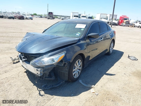 2017 Nissan Altima 2.5 S with VIN 1N4AL3AP3HN366371, listed as a IAAI auction lot 41804040 with 178,776 mi miles. Bid and sale history available at carsss.com. Image 18.