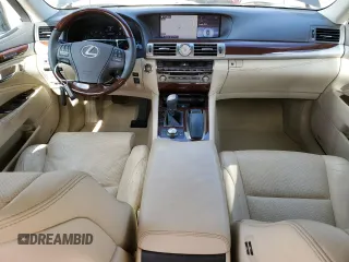 2015 Lexus LS 460 with VIN JTHBL5EF5F5136712, listed as a Copart auction lot 80684844 with 38,303 mi miles and Salvage title. Bid and sale history available at DreamBid. Image 8.