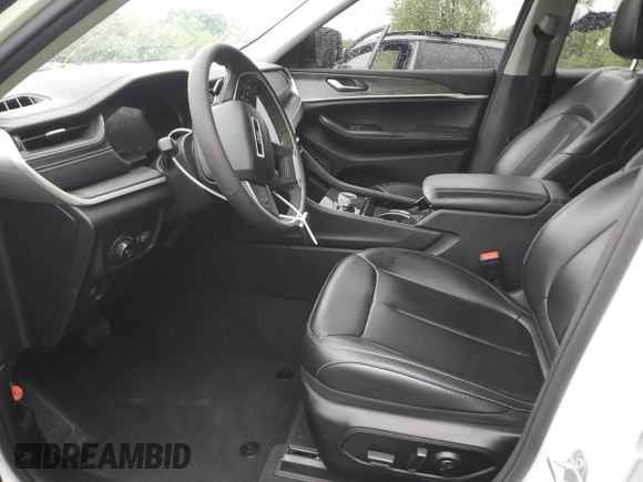 2023 Jeep Grand Cherokee Limited with VIN 1C4RJKBG8P8841313, listed as a Copart auction lot 55819765 with 32,982 mi miles and Salvage title. Bid and sale history available at DreamBid. Image 7.