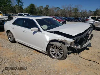 2016 Chrysler 300 Anniversary Edition with VIN 2C3CCAAG9GH243970, listed as a Copart auction lot 47400415 with 143,446 mi miles and Salvage Title. Bid and sale history available at DreamBid. Image 4.