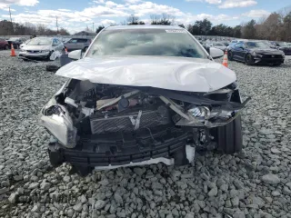 2016 Toyota Camry XLE with VIN 4T1BF1FK6GU174367, listed as a Copart auction lot 47847175 with 106,783 mi miles and Salvage Title. Bid and sale history available at carsss.com. Image 5.