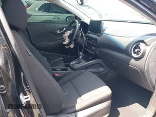 2022 Hyundai Kona SEL with VIN KM8K32ABXNU771167, listed as a IAAI auction lot 42380159 with 107,838 mi miles and . Bid and sale history available at DreamBid. Image 5.