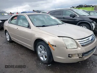 2007 Ford Fusion SE with VIN 3FAHP01127R269512, listed as a IAAI auction lot 41731182 with 227,870 mi miles. Bid and sale history available at carsss.com. Image 13.