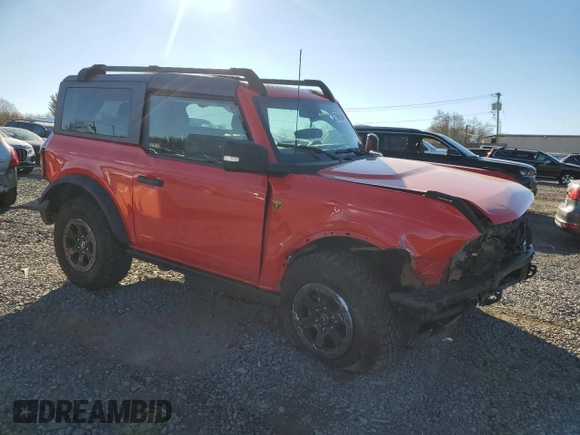 2021 Ford Bronco z VIN 1FMDE5CH3MLA60288, wystawiony jako Copart lot #79826644 z przebiegiem 12 451 mil mil oraz Szkoda całkowita • Salvage title. Historia ofert i sprzedaży dostępna na DreamBid. Obrazek 4.