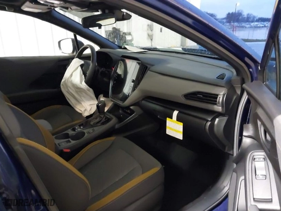 2024 Subaru Crosstrek Sport with VIN 4S4GUHF67R3770040, listed as a IAAI auction lot 40888916 with 2,834 mi miles. Bid and sale history available at carsss.com. Image 5.