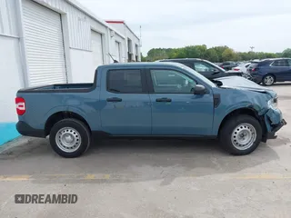 2023 Ford Maverick XL z VIN 3FTTW8E37PRA74216, wystawiony jako IAAI lot #41852290 z przebiegiem 21 849 mil mil oraz . Historia ofert i sprzedaży dostępna na DreamBid. Obrazek 14.