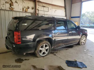 2012 Chevrolet Suburban LTZ with VIN 1GNSKKE76CR120963, listed as a Copart auction lot 45049725 with 321,377 mi miles and Clean Title. Bid and sale history available at carsss.com. Image 3.