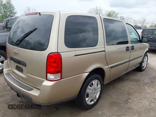 2006 Chevrolet Uplander LS Fleet with VIN 1GNDV23L96D178759, listed as a IAAI auction lot 42129985 with 134,612 mi miles. Bid and sale history available at carsss.com. Image 4.