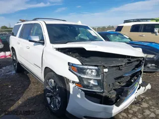 2017 Chevrolet Suburban Premier with VIN 1GNSKJKC9HR117378, listed as a IAAI auction lot 41610682 with 1 mi miles. Bid and sale history available at carsss.com. Image 1.
