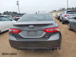 2018 Toyota Camry LE with VIN 4T1B11HK3JU630411, listed as a IAAI auction lot 41423338 with 134,959 mi miles. Bid and sale history available at carsss.com. Image 17.