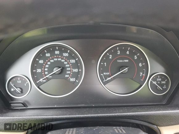 2014 BMW 4 Series 428i с VIN WBA3V7C56EJ872843, выставлен на аукционе Copart как лот 85296414 с пробегом Не указан миль и Списание • Salvage title. История ставок и продаж доступна на DreamBid. Изображение 9.