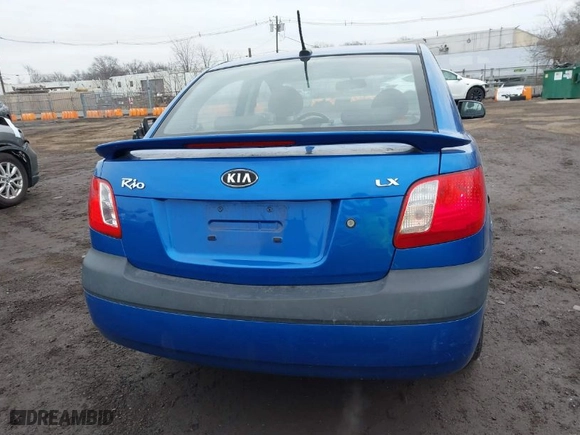 2009 Kia Rio with VIN KNADE223596448778, listed as a IAAI auction lot 41300326 with NaN miles. Bid and sale history available at carsss.com. Image 17.