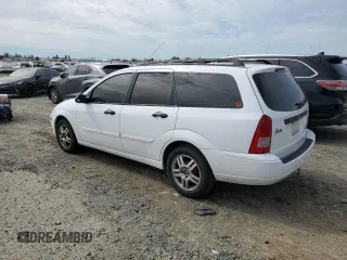 2001 Ford Focus SE with VIN 1FAFP36371W219230, listed as a Copart auction lot 49456315 with 133,872 mi miles and Salvage Title. Bid and sale history available at carsss.com. Image 2.