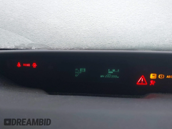 2006 Toyota Prius with VIN JTDKB22U667523196, listed as a IAAI auction lot 41865639 with 282,399 mi miles. Bid and sale history available at carsss.com. Image 7.