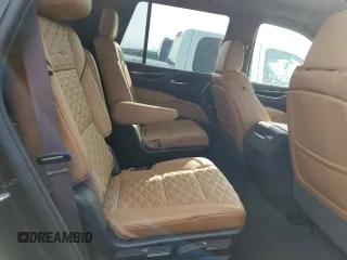 2024 Cadillac Escalade 4WD Premium Luxury z VIN 1GYS4BKL5RR109928, wystawiony jako Copart lot #76373354 z przebiegiem 4 962 mil mil oraz Nie do naprawy • Non repairable. Historia ofert i sprzedaży dostępna na DreamBid. Obrazek 11.