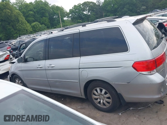 2010 Honda Odyssey EX-L z VIN 5FNRL3H78AB036216, wystawiony jako IAAI lot #42115792 z przebiegiem 234 057 mil mil oraz . Historia ofert i sprzedaży dostępna na DreamBid. Obrazek 14.
