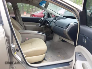 2008 Toyota Prius with VIN JTDKB20U483317985, listed as a IAAI auction lot 42077061 with 137,641 mi miles and . Bid and sale history available at DreamBid. Image 5.