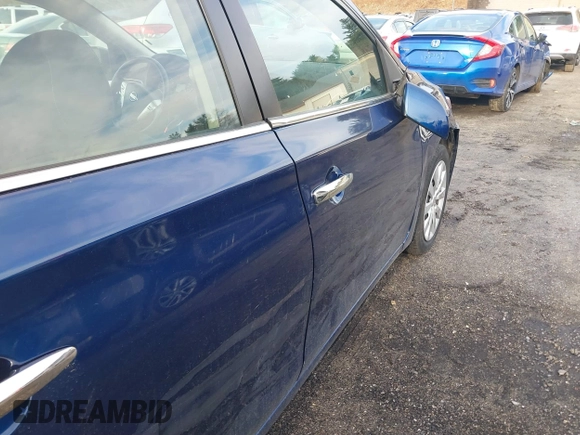 2016 Nissan Sentra SV with VIN 3N1AB7AP7GY338145, listed as a IAAI auction lot 41810016 with 77,970 mi miles and . Bid and sale history available at DreamBid. Image 6.