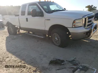 2005 Ford F-350 XL with VIN 1FTWX31505EC58627, listed as a Copart auction lot 75757994 with 116,676 mi miles and Salvage Title. Bid and sale history available at DreamBid. Image 4.