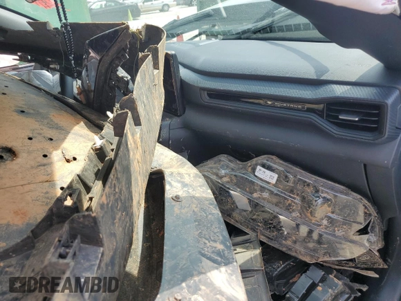 2024 Ford Mustang EcoBoost with VIN 1FA6P8TH7R5138503, listed as a Copart auction lot 55249985 with 18,714 mi miles and Salvage title. Bid and sale history available at DreamBid. Image 8.