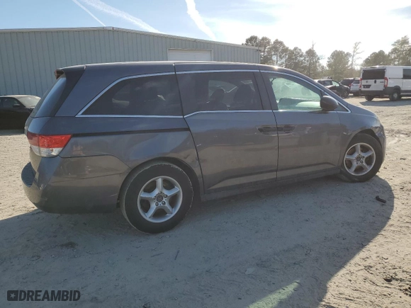 2015 Honda Odyssey LX with VIN 5FNRL5H27FB024470, listed as a Copart auction lot 46872155 with 226,414 mi miles and Salvage Title. Bid and sale history available at carsss.com. Image 3.
