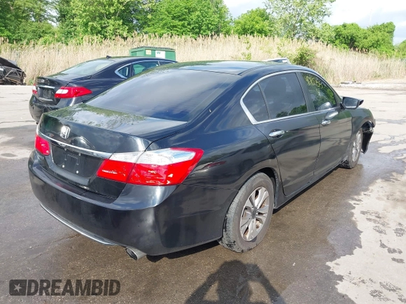 2014 Honda Accord LX z VIN 1HGCR2F3XEA166920, wystawiony jako IAAI lot #42185155 z przebiegiem 147 206 mil mil oraz . Historia ofert i sprzedaży dostępna na DreamBid. Obrazek 4.