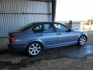 2002 BMW 3 Series 325i with VIN WBAEV33462KL78187, listed as a Copart auction lot 43012705 with 165,262 mi miles and Clean Title. Bid and sale history available at carsss.com. Image 3.