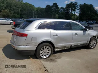2019 Lincoln MKT with VIN 2LMHJ5NK5KBL02991, listed as a Copart auction lot 67745224 with 230,727 mi miles and Salvage Title. Bid and sale history available at DreamBid. Image 3.