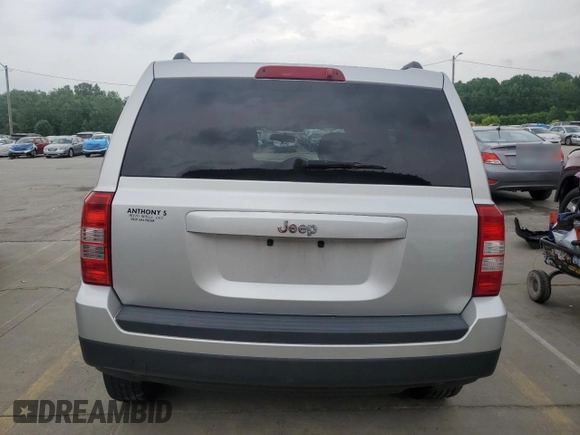 2014 Jeep Patriot Sport с VIN 1C4NJPBA5ED551767, выставлен на аукционе Copart как лот 61045035 с пробегом 154 705 миль миль и Списание • Salvage title. История ставок и продаж доступна на DreamBid. Изображение 6.