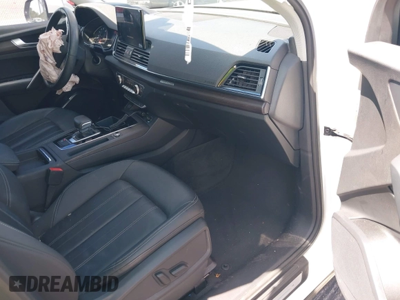 2022 Audi Q5 S line Premium with VIN WA1GAAFY2N2087968, listed as a IAAI auction lot 42531144 with 41,542 mi miles and . Bid and sale history available at DreamBid. Image 5.