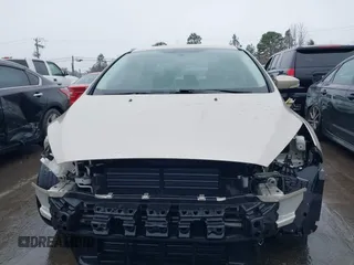 2018 Ford Focus SE with VIN 1FADP3F27JL219423, listed as a IAAI auction lot 41575274 with 73,574 mi miles. Bid and sale history available at carsss.com. Image 12.