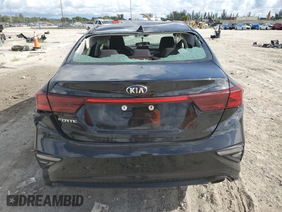 2021 Kia Forte LXS z VIN 3KPF24AD0ME308702, wystawiony jako Copart lot #57252185 z przebiegiem 103 836 mil mil oraz Nie do naprawy • Non repairable. Historia ofert i sprzedaży dostępna na DreamBid. Obrazek 6.