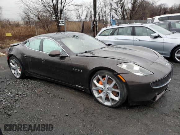 2018 Karma Revero z VIN 50GK41SA0JA000037, wystawiony jako Copart lot #49378945 z przebiegiem Nie podano mil oraz Nie do naprawy. Historia ofert i sprzedaży dostępna na DreamBid. Obrazek 4.