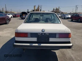 1983 BMW 3 Series z VIN WBAAG4302D8074477, wystawiony jako Copart lot #73425814 z przebiegiem 287 780 mil mil oraz Tytuł czysty. Historia ofert i sprzedaży dostępna na DreamBid. Obrazek 6.