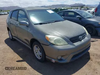 2005 Toyota Matrix STD with VIN 2T1KR32E05C399465, listed as a IAAI auction lot 42084140 with 147,281 mi miles. Bid and sale history available at carsss.com. Image 6.