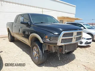 2011 Dodge Ram 2500 SLT with VIN 3D7UT2HLXBG567940, listed as a IAAI auction lot 42113785 with 341,355 mi miles. Bid and sale history available at carsss.com. Image 1.