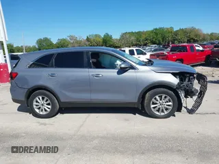 2019 Kia Sorento L with VIN 5XYPG4A3XKG605229, listed as a IAAI auction lot 41827291 with 59,594 mi miles. Bid and sale history available at carsss.com. Image 14.