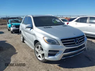 2014 Mercedes-Benz M 550 with VIN 4JGDA7DB0EA364998, listed as a IAAI auction lot 41806211 with 152,603 mi miles and . Bid and sale history available at DreamBid. Image 1.