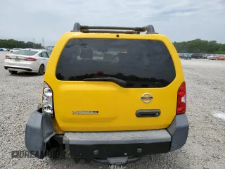 2005 Nissan Xterra SE z VIN 5N1AN08WX5C620712, wystawiony jako Copart lot #57815735 z przebiegiem 203 340 mil mil oraz Szkoda całkowita • Salvage title. Historia ofert i sprzedaży dostępna na DreamBid. Obrazek 6.