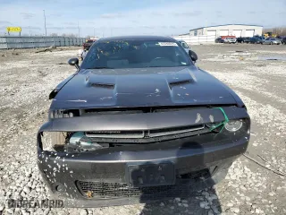 2016 Dodge Challenger SXT Plus with VIN 2C3CDZAG0GH352927, listed as a Copart auction lot 43786035 with 121,953 mi miles and Salvage Title. Bid and sale history available at carsss.com. Image 5.
