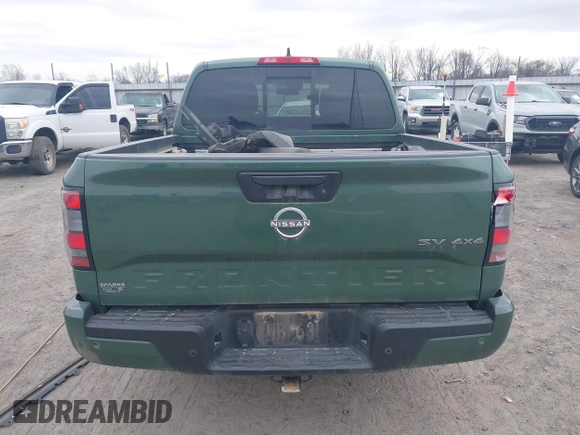 2023 Nissan Frontier Pro-4X z VIN 1N6ED1EK8PN667192, wystawiony jako IAAI lot #41705734 z przebiegiem 67 631 mil mil oraz . Historia ofert i sprzedaży dostępna na DreamBid. Obrazek 17.