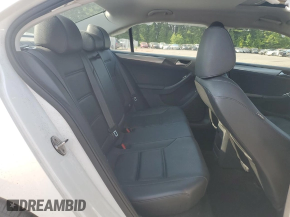 2015 Volkswagen Jetta Sport with VIN 3VWD17AJ8FM346394, listed as a Copart auction lot 59743945 with 144,958 mi miles and Salvage title. Bid and sale history available at DreamBid. Image 10.