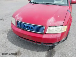 2002 Audi A4 1.8T with VIN WAULC68EX2A313915, listed as a IAAI auction lot 40235630 with 139,422 mi miles. Bid and sale history available at carsss.com. Image 6.