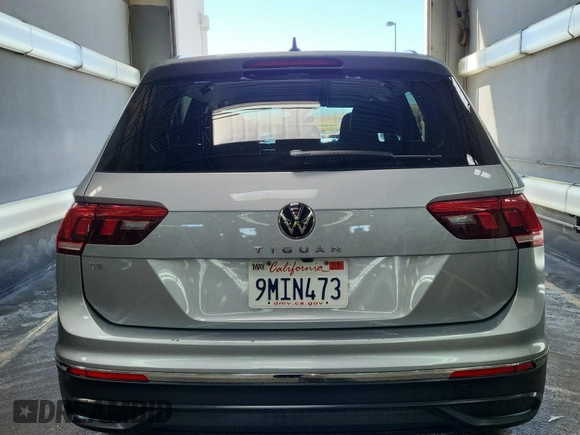 2024 Volkswagen Tiguan SE с VIN 3VV3B7AX9RM106728, выставлен на аукционе IAAI как лот 42845194 с пробегом 23 946 миль миль и . История ставок и продаж доступна на DreamBid. Изображение 42.