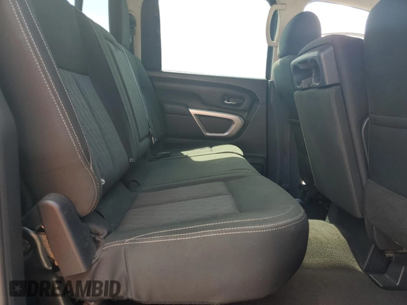 2017 Nissan Titan SV z VIN 1N6AA1EJ9HN543447, wystawiony jako Copart lot #57622105 z przebiegiem 105 975 mil mil oraz Nie do naprawy • Non repairable. Historia ofert i sprzedaży dostępna na DreamBid. Obrazek 10.