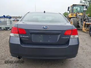 2014 Subaru Legacy Premium с VIN 4S3BMCC66E3007684, выставлен на аукционе IAAI как лот 42333043 с пробегом 141 589 миль миль и . История ставок и продаж доступна на DreamBid. Изображение 17.