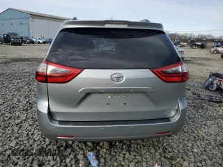 2020 Toyota Sienna LE with VIN 5TDJZ3DC2LS250972, listed as a Copart auction lot 46073675 with Not provided miles and Salvage title. Bid and sale history available at DreamBid. Image 6.